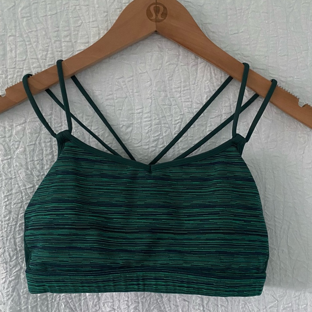 Lululemon Athletic Strappy Green Striped Sports Bra Make a Move